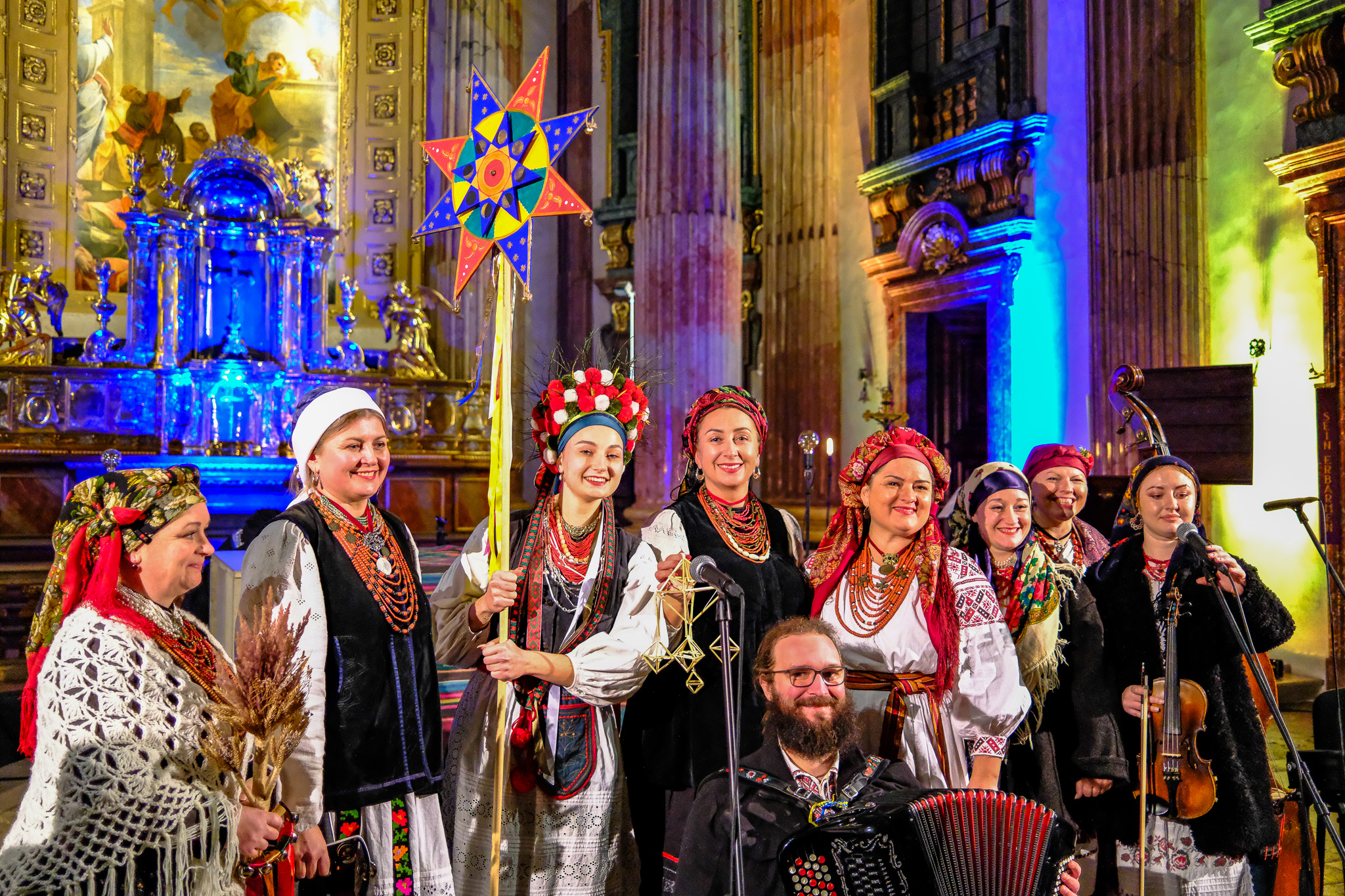 Kupava Brno – skupina v tradičních krojích